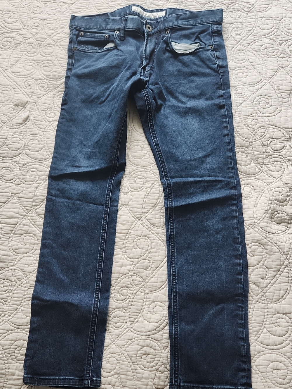 Men's Express Alec Skinny Jeans in Dark Blue Wash 30x30